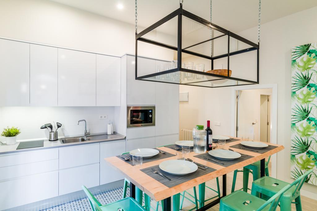 Latina I Apartment Madrid Bagian luar foto