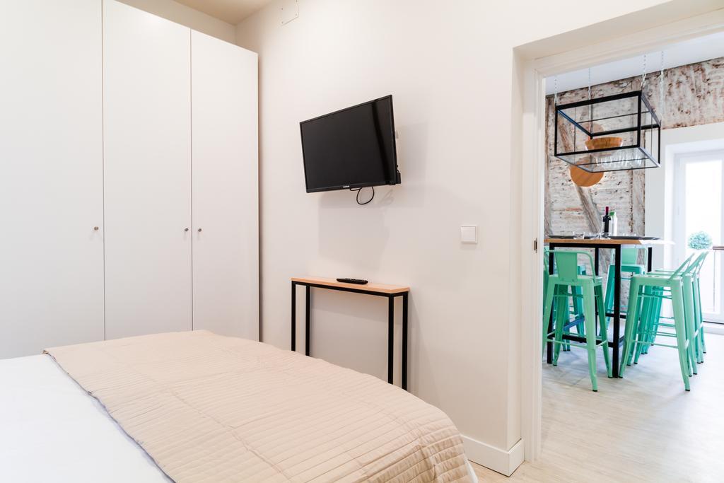 Latina I Apartment Madrid Bagian luar foto