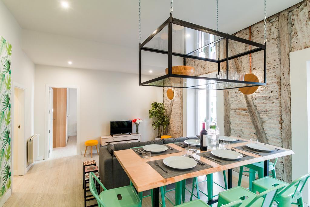 Latina I Apartment Madrid Bagian luar foto
