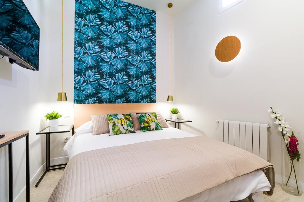 Latina I Apartment Madrid Bagian luar foto